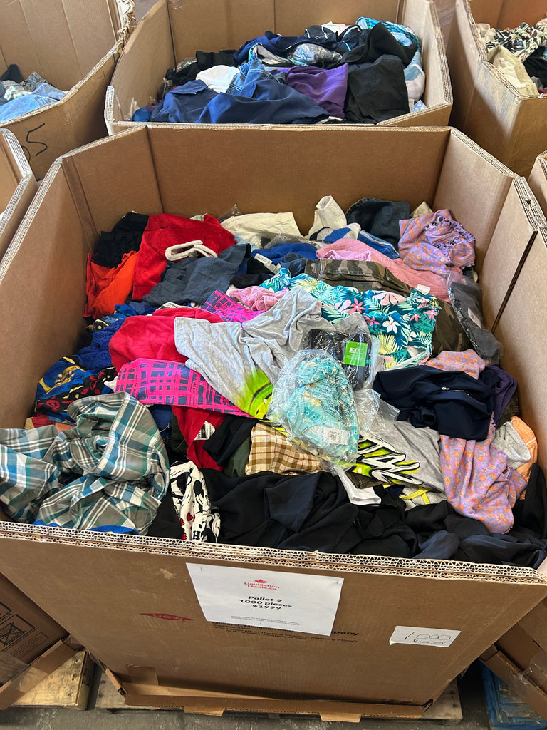 liquidationdeals.ca Mixed Clothing Pallet #9
