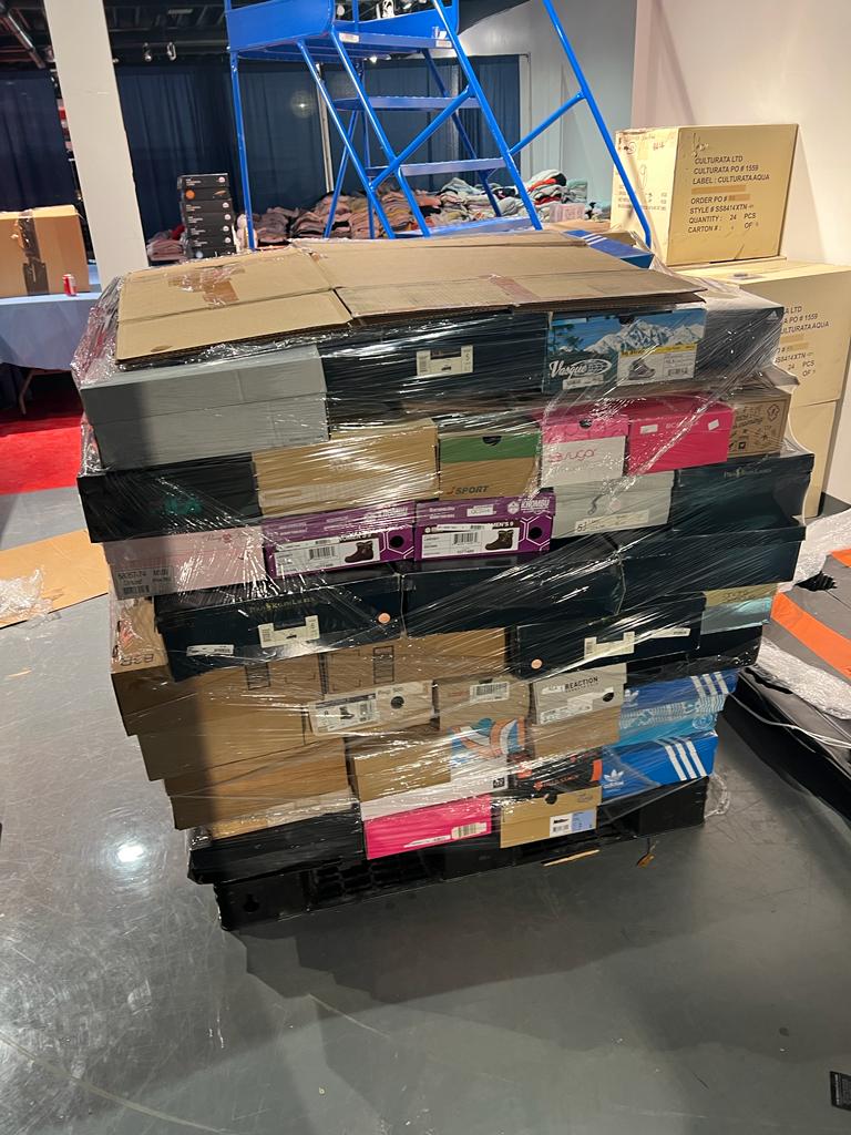 liquidationdeals.ca Branded Shoe 👞 Pallet#12 (162 Pairs )