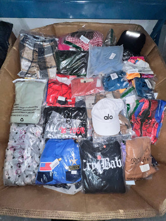 liquidationdeals.ca Amz Clothing #10 | 700pcs | Liquidation Wholesale Pallet