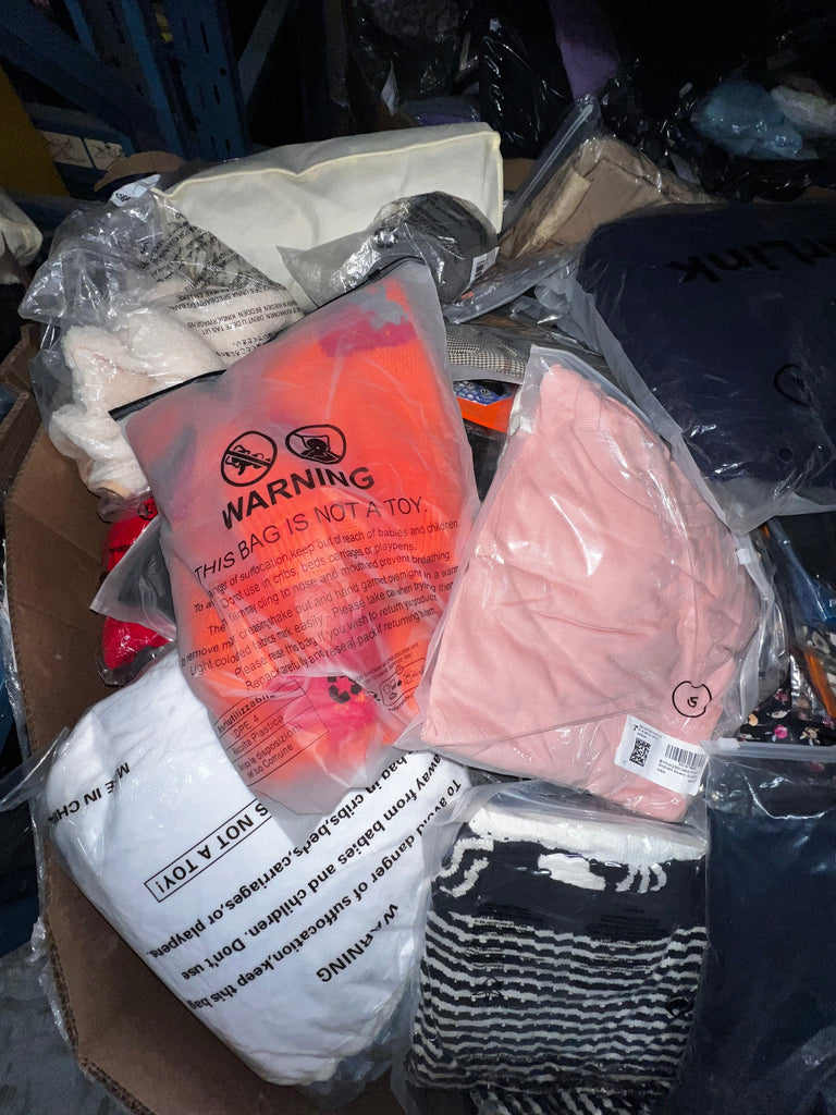 liquidationdeals.ca Amz Clothing Pallet #33