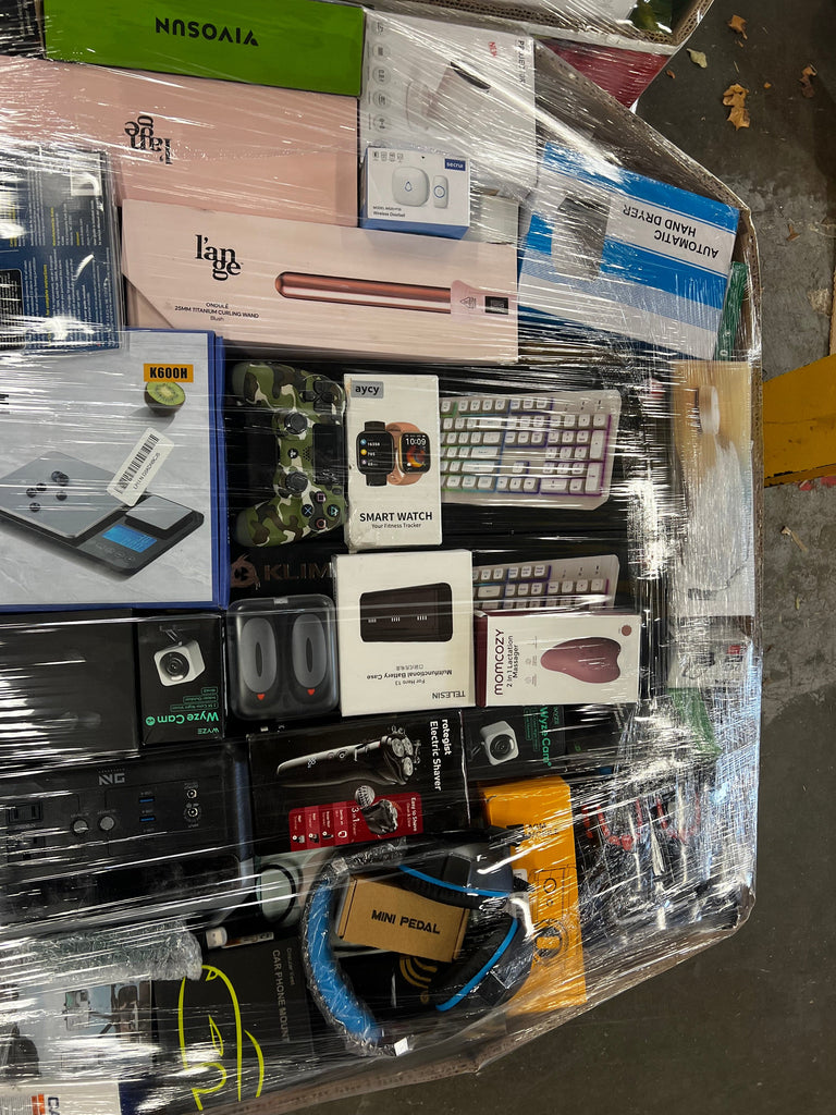 LiquidationDeals.ca Amz High Count Electronics 3ft #17 | Liquidation Pallet Wholesale