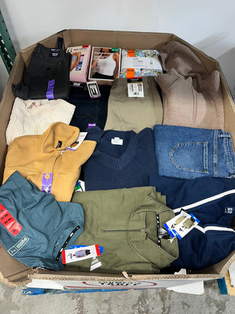 liquidationdeals.ca Brand Name Clothing #15 - 250pcs | Liquidation Wholesale Pallet