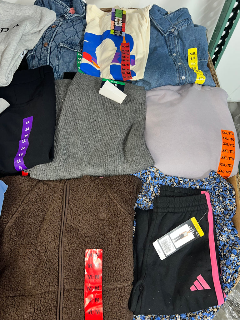 liquidationdeals.ca Brand Name Clothing #16 - 250pcs | Liquidation Wholesale Pallet