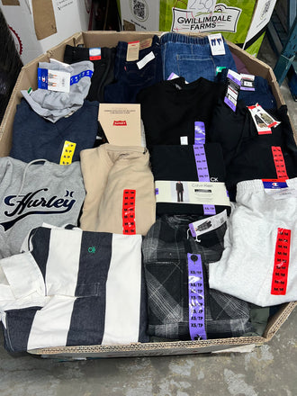 liquidationdeals.ca Brand Name Clothing #17 - 250pcs | Liquidation Wholesale Pallet