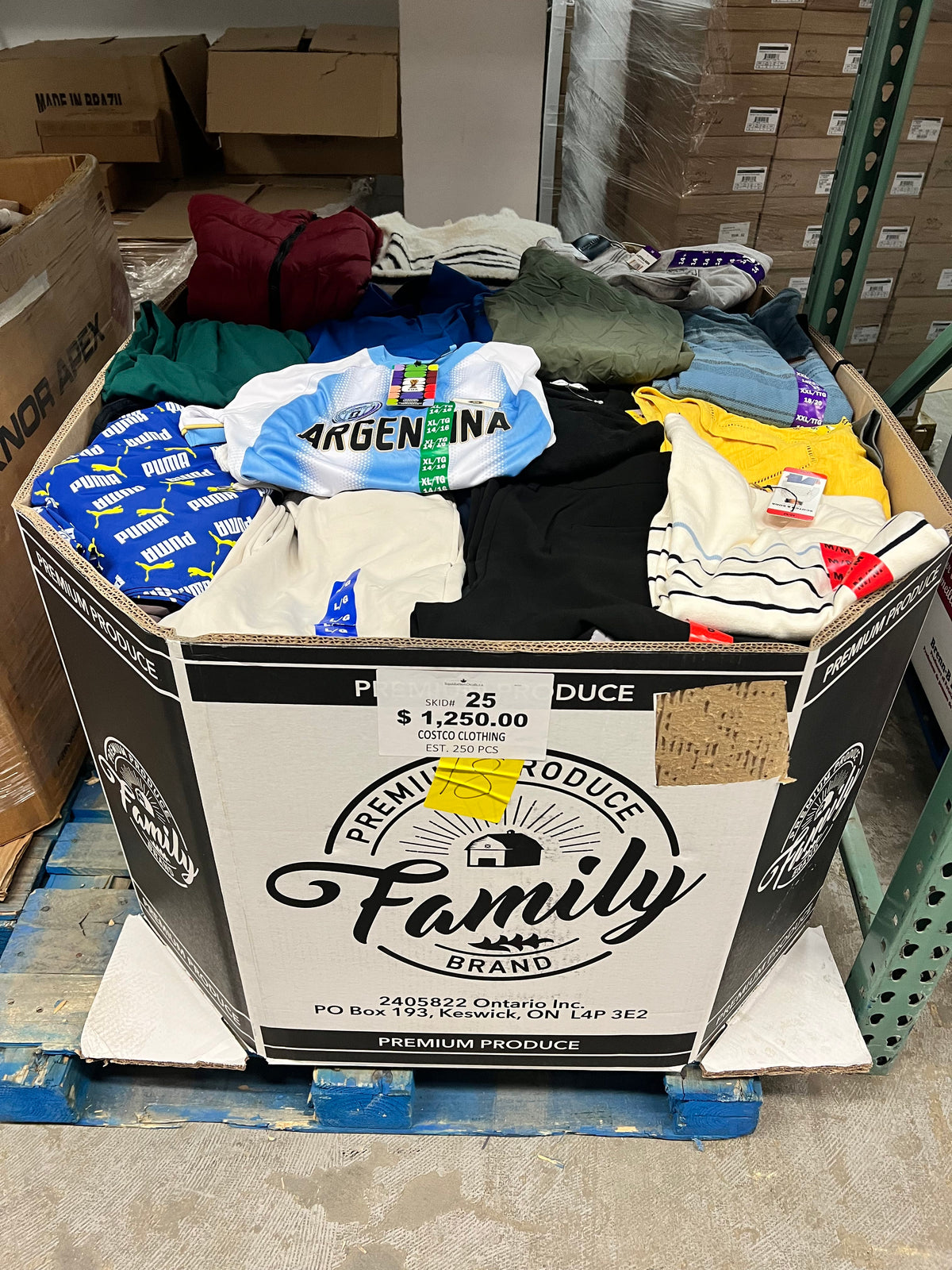 Brand Name Clothing #25 - 250pcs | Liquidation Wholesale Pallet