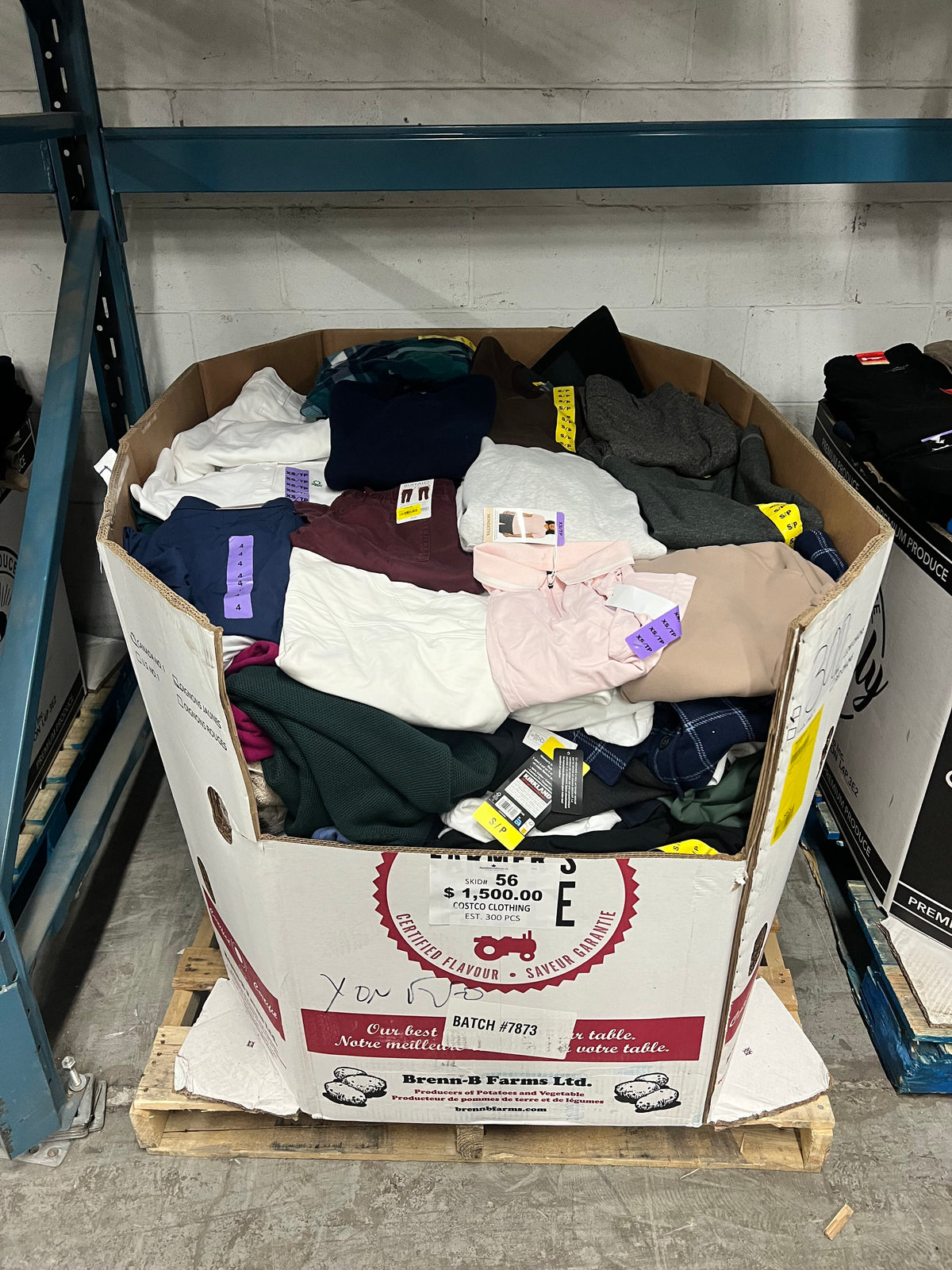 Brand Name Clothing #56 - 300pcs | Liquidation Wholesale Pallet