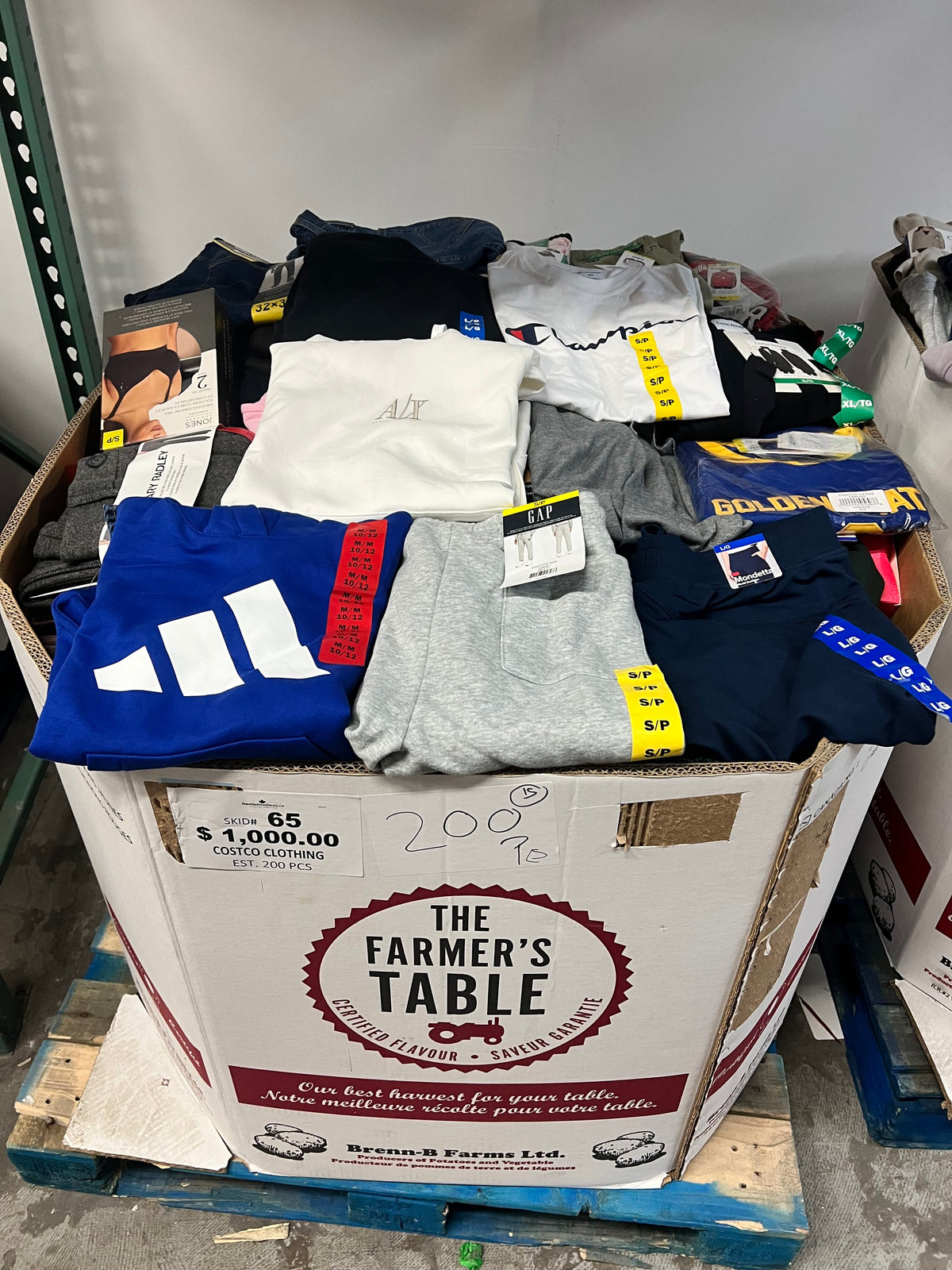 Brand Name Clothing #65 - 200pcs | Liquidation Wholesale Pallet
