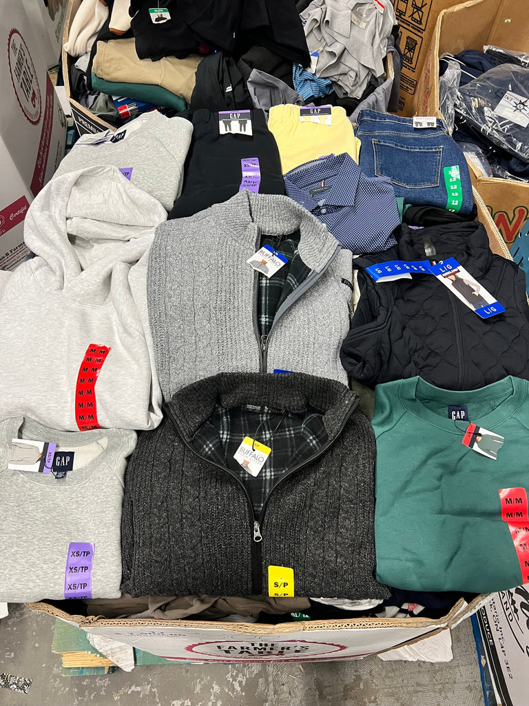 liquidationdeals.ca Costco Clothing #17 | 300pcs | Liquidation Wholesale Pallet