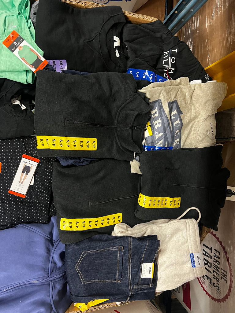 liquidationdeals.ca Costco Clothing 350pcs #26