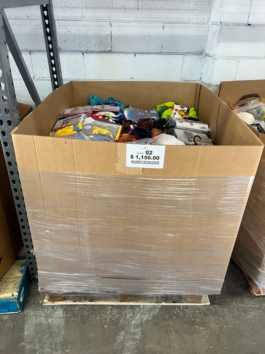 Halloween Costumes and Decor #02 | Liquidation Wholesale Pallet