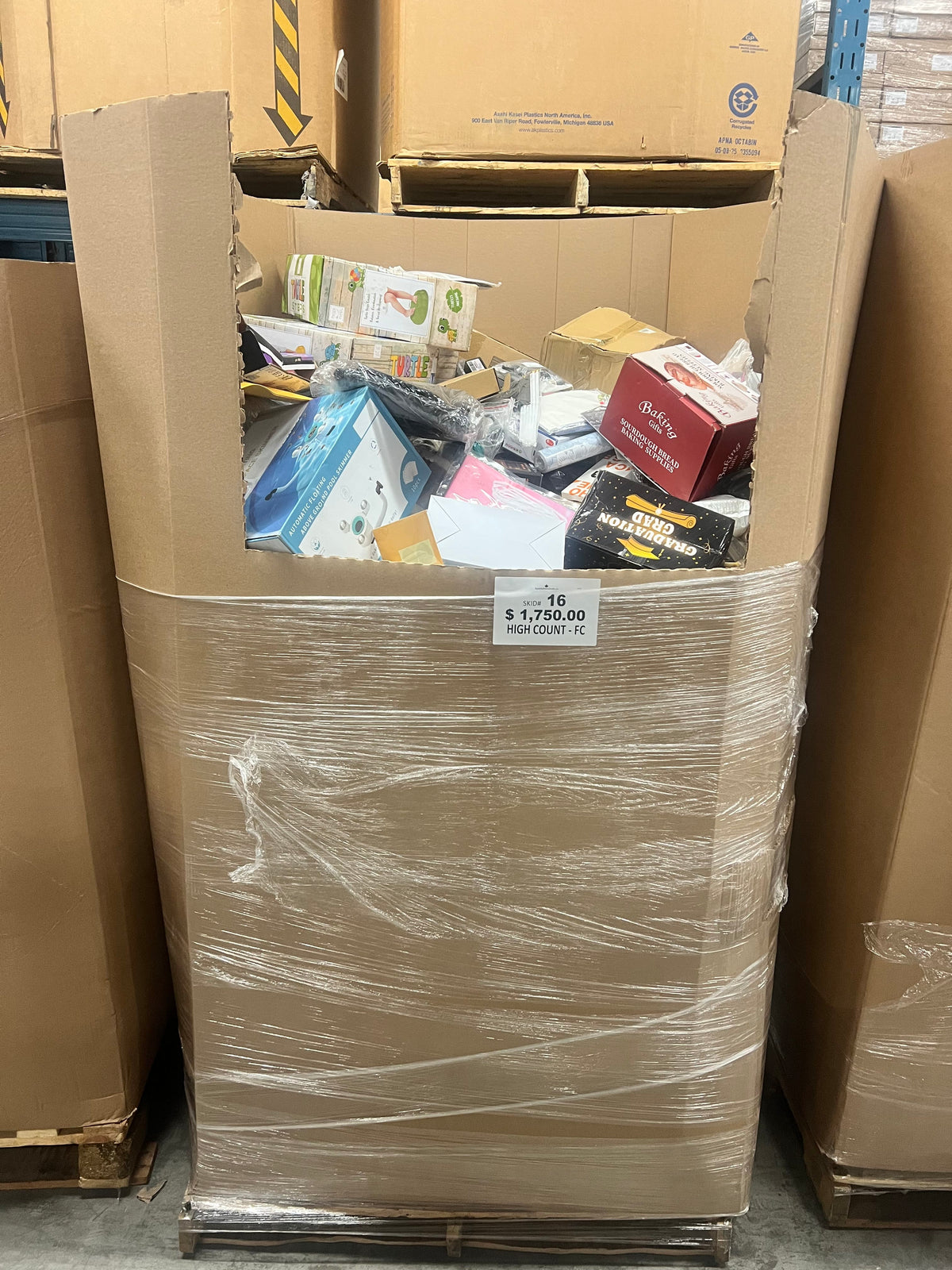 High Count FC - #16 — Free Shipping Eligible for Parts of Ontario Only — Wholesale Liquidation Pallet