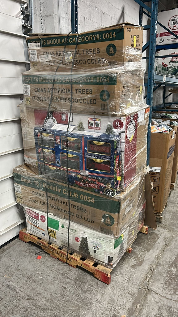 liquidationdeals.ca Overstock Christmas Tree Pallet | Liquidation Wholesale Pallet