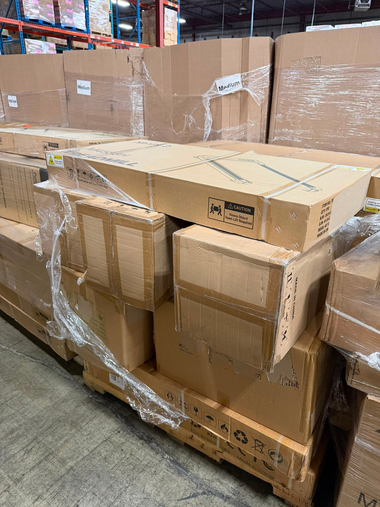 LiquidationDeals.ca Truckload of Large General Merchandise Pallets