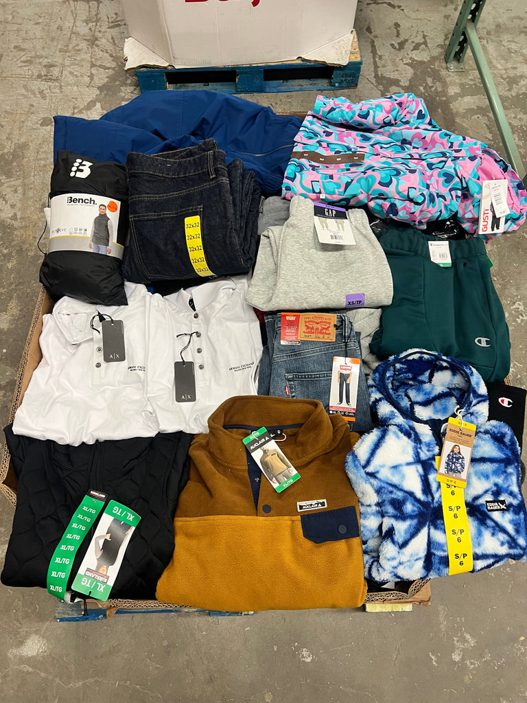 liquidationdeals.ca Winter Costco Clothing #14 | 250pcs | Liquidation Wholesale Pallet